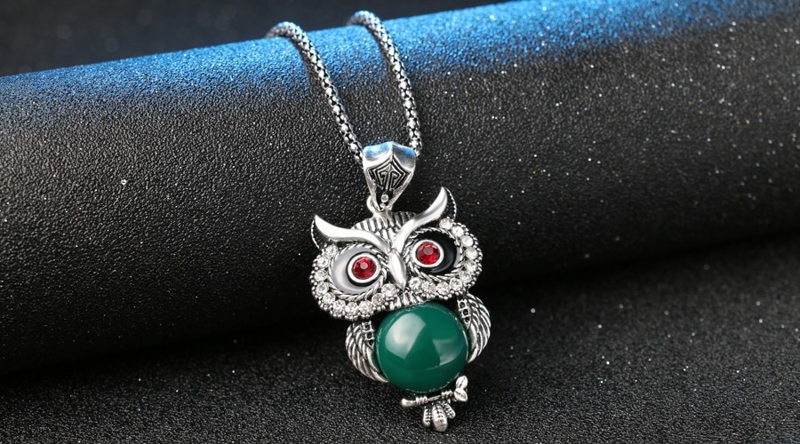 Vintage Owl Design Women's Jewelry Set